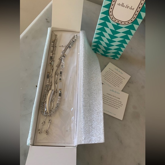 Stella & Dot Necklace Set Tiburon NWT - Picture 2 of 6